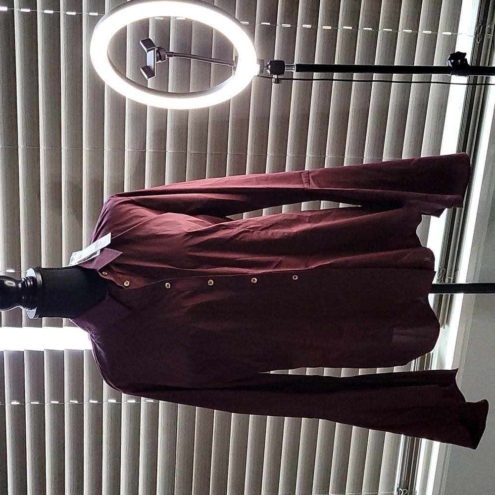NWT, Burgundy fitted collar button down bell sleeved shirt.